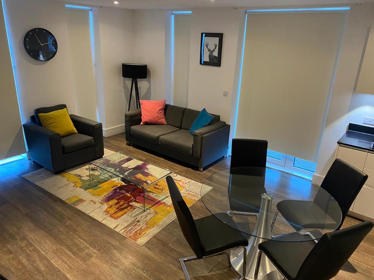 High View Two Bedroom Apartment In Woolwich London Bagian luar foto