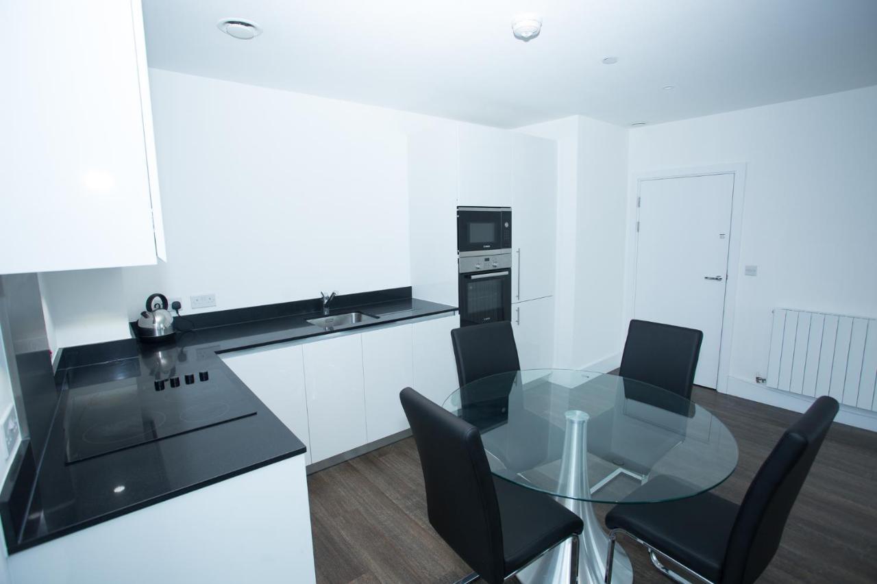 High View Two Bedroom Apartment In Woolwich London Bagian luar foto